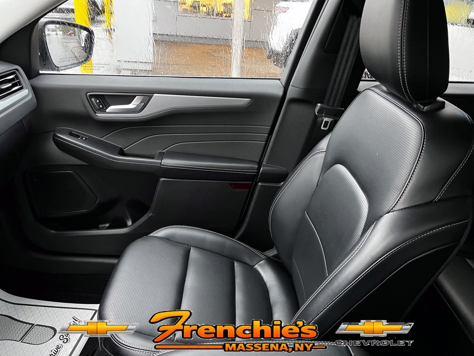 2025 Ford Escape Platinum
