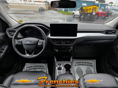 2025 Ford Escape Platinum