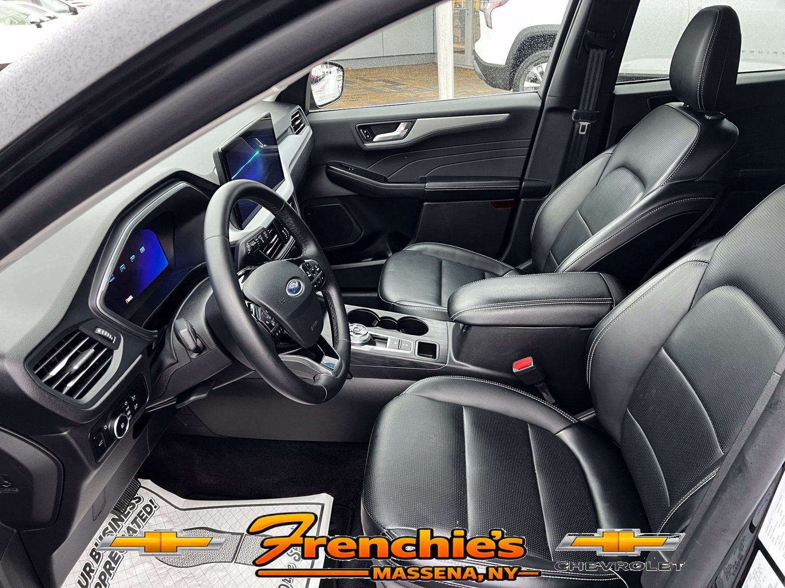 2025 Ford Escape Platinum