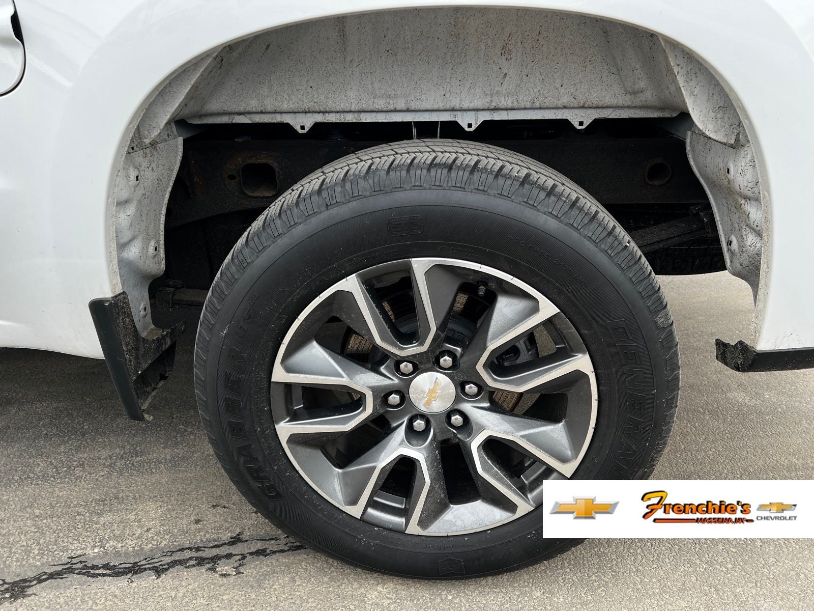 2023 Chevrolet Silverado 1500 LT (2FL)