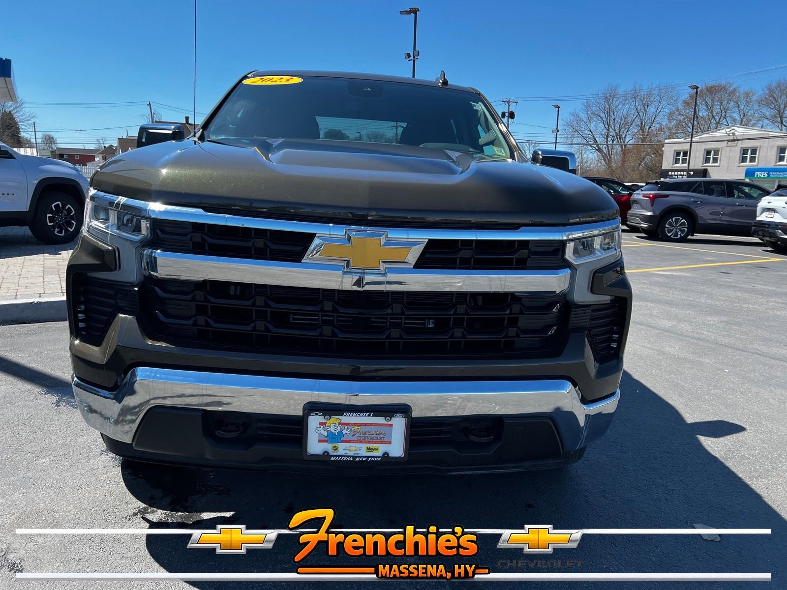 2023 Chevrolet Silverado 1500 LT (2FL)