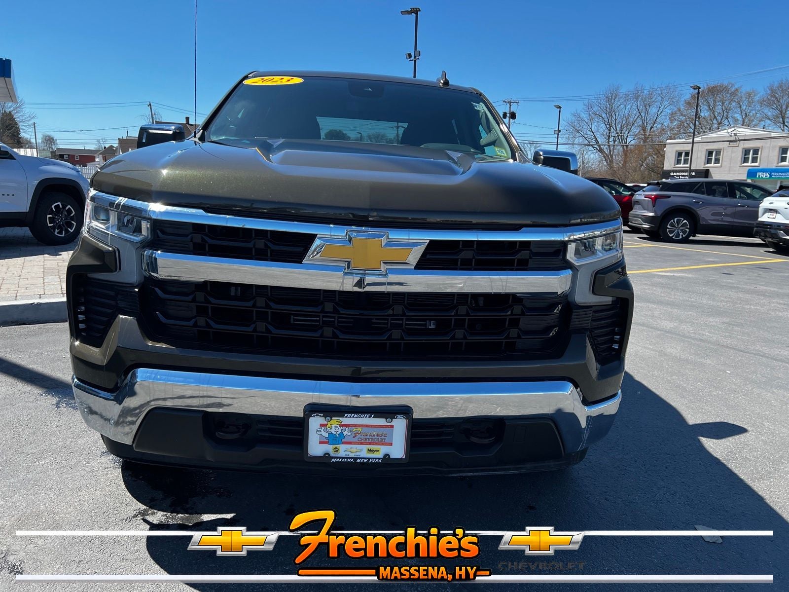 2023 Chevrolet Silverado 1500 LT (2FL)