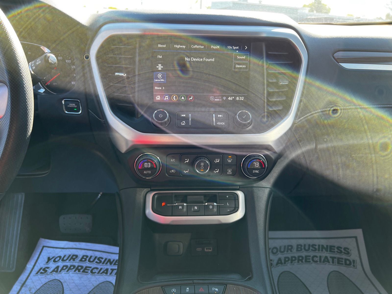 2023 GMC Acadia SLE