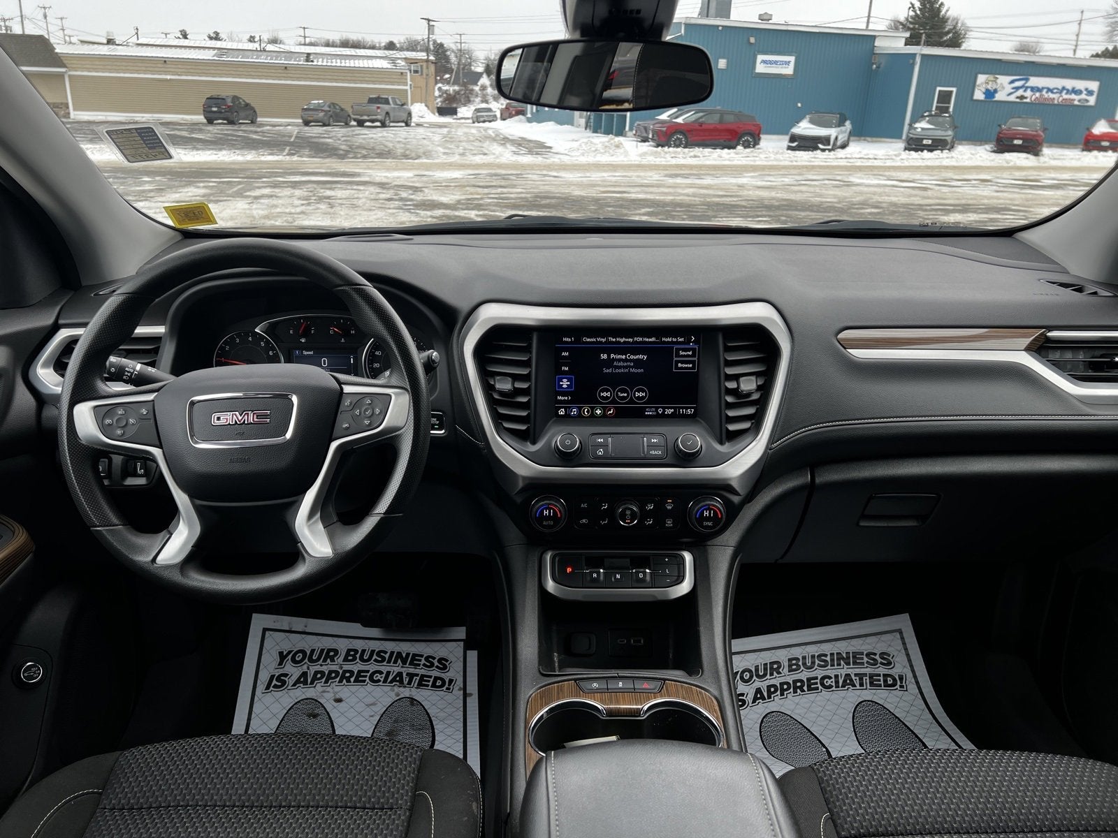 2023 GMC Acadia SLE