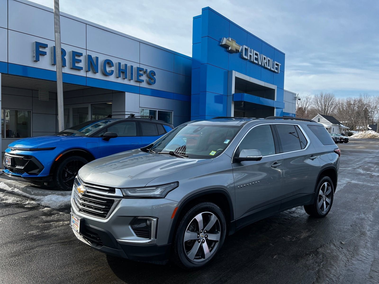 2023 Chevrolet Traverse LT Leather
