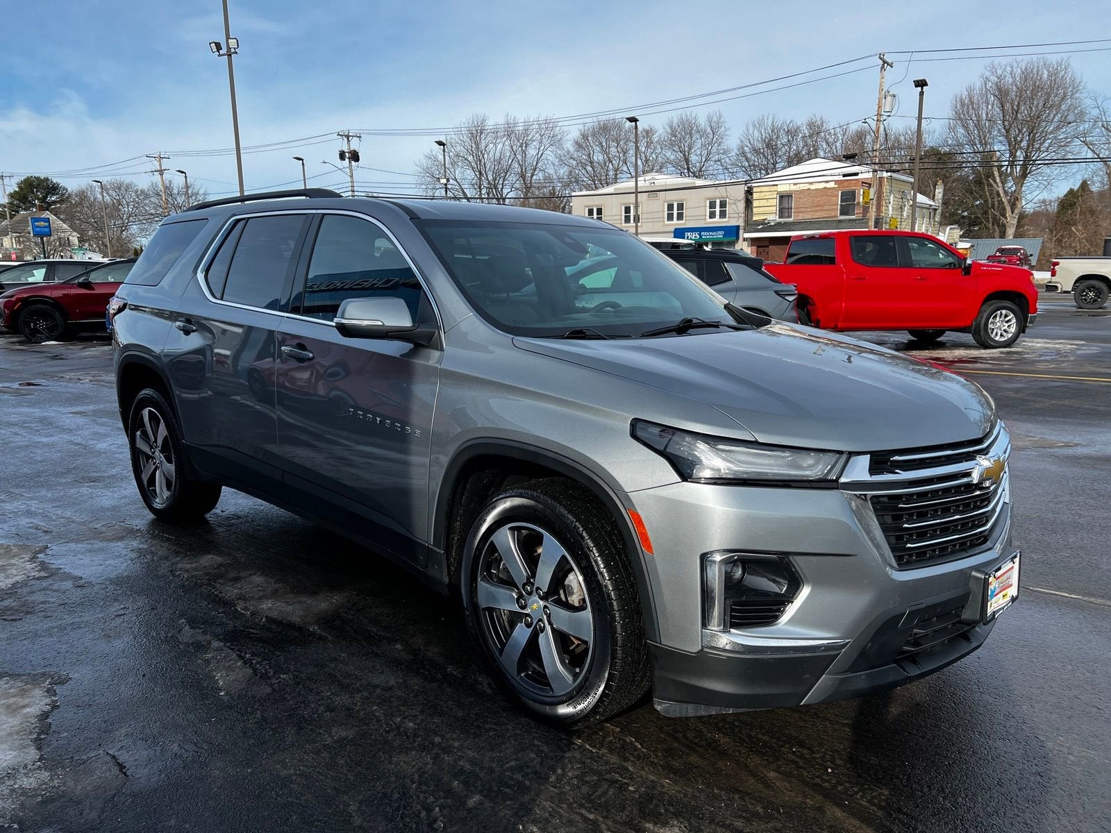 2023 Chevrolet Traverse LT Leather
