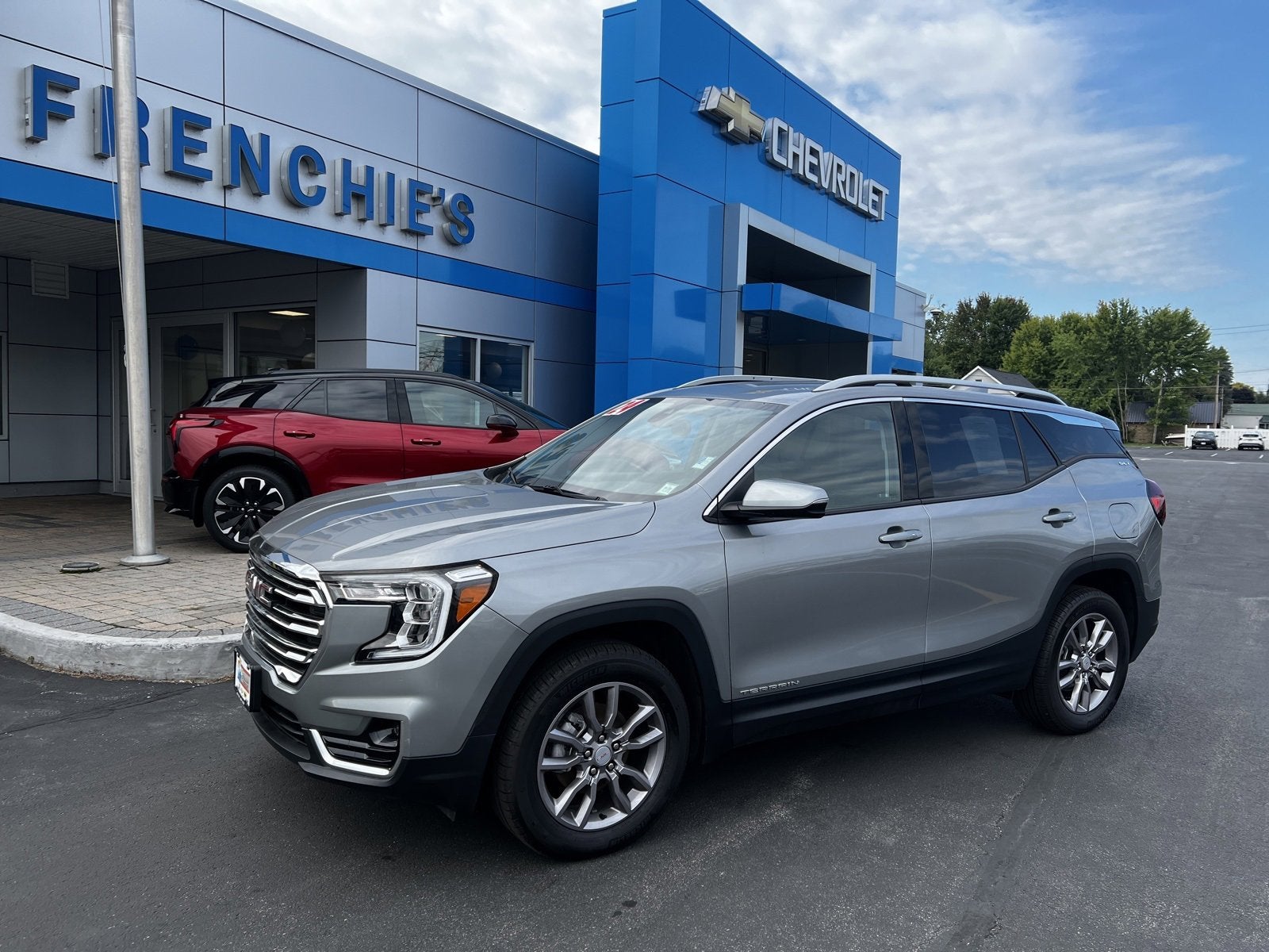 2024 GMC Terrain SLT