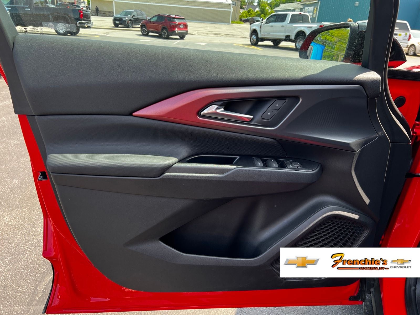 2025 Chevrolet Equinox EV RS