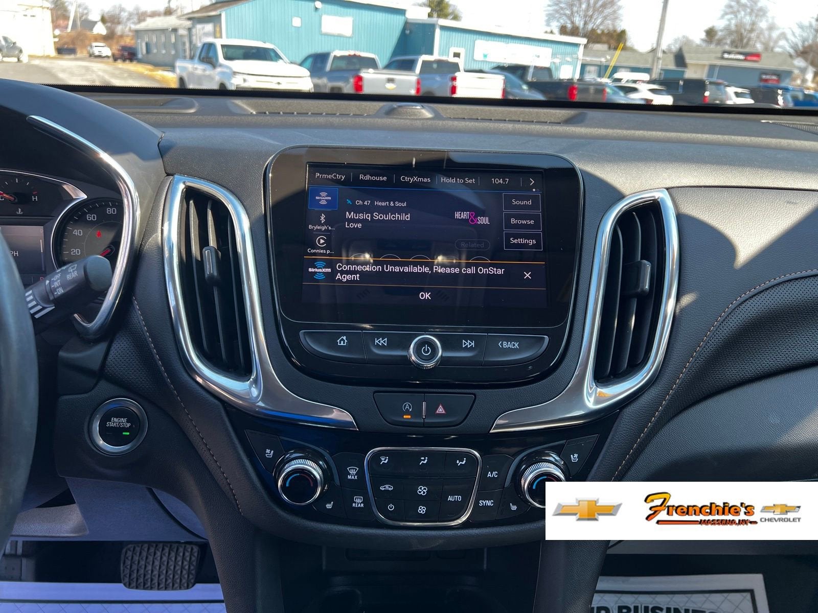 2022 Chevrolet Equinox Premier