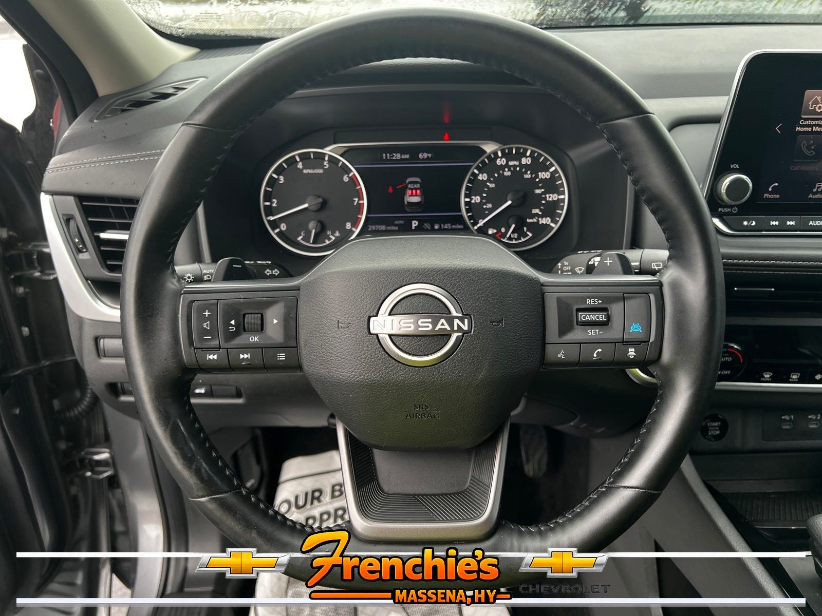 2025 Nissan Rogue SV